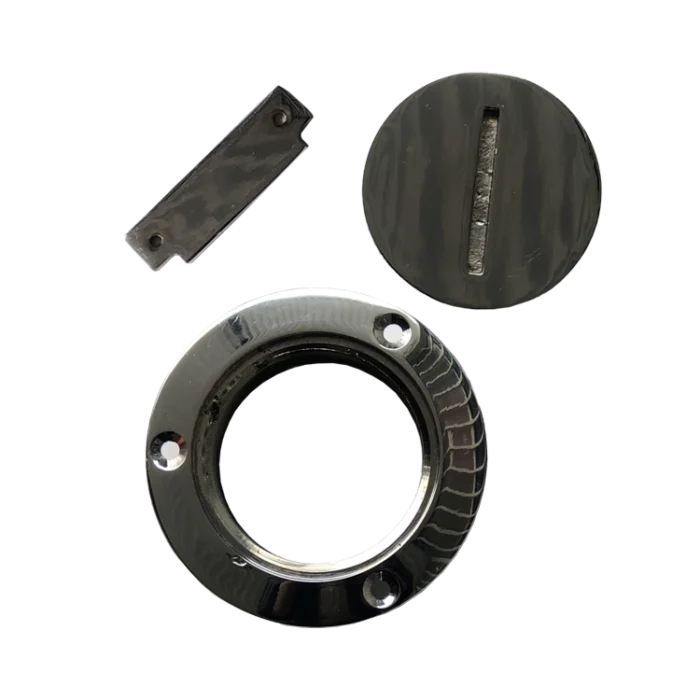 Tapa para tanque 2" con llave bronce cromado Herrcarr - Imagen 3